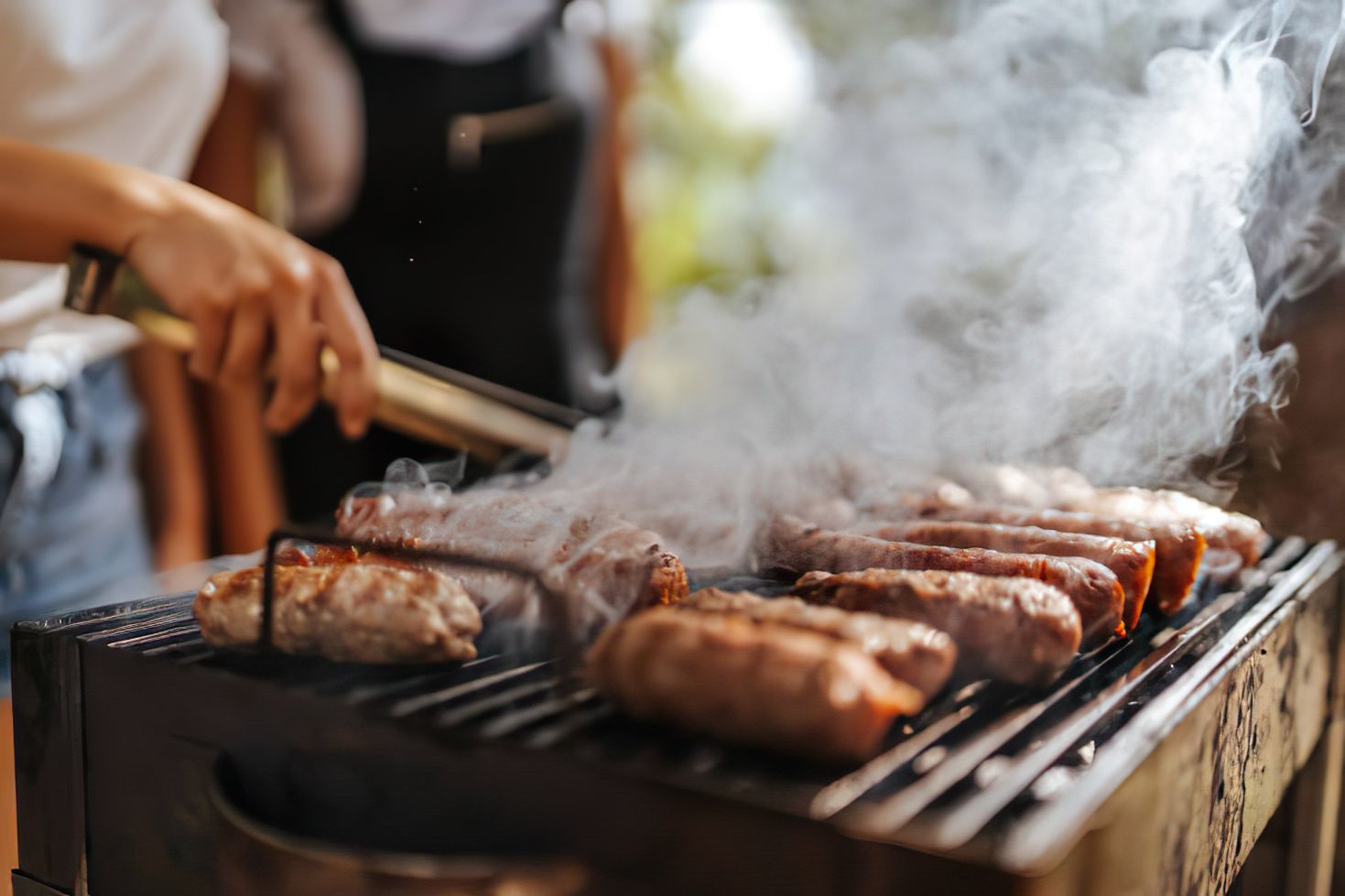 6 Types of Outdoor Grill Cooking