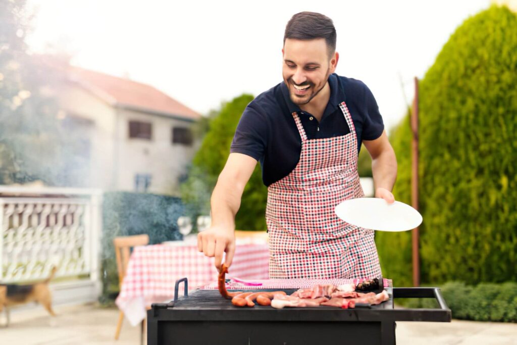 Top 10 Best Grilling and BBQ Apron for Men