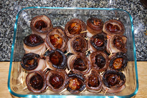 bacon wrapped dates 2
