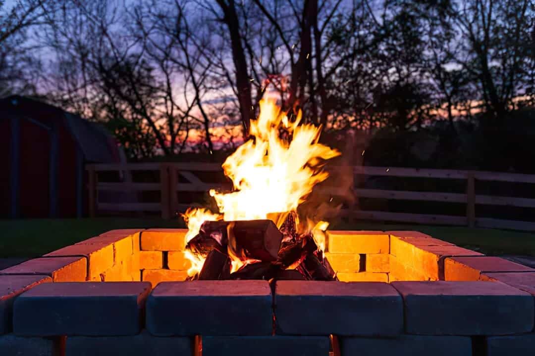 What to Put around Fire Pit (1)