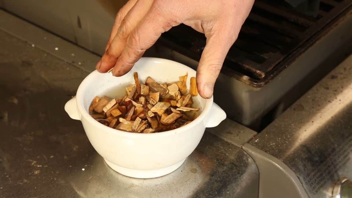 How to Smoke Meat on a Gas Grill (Easy and Simple) Flame Gorilla